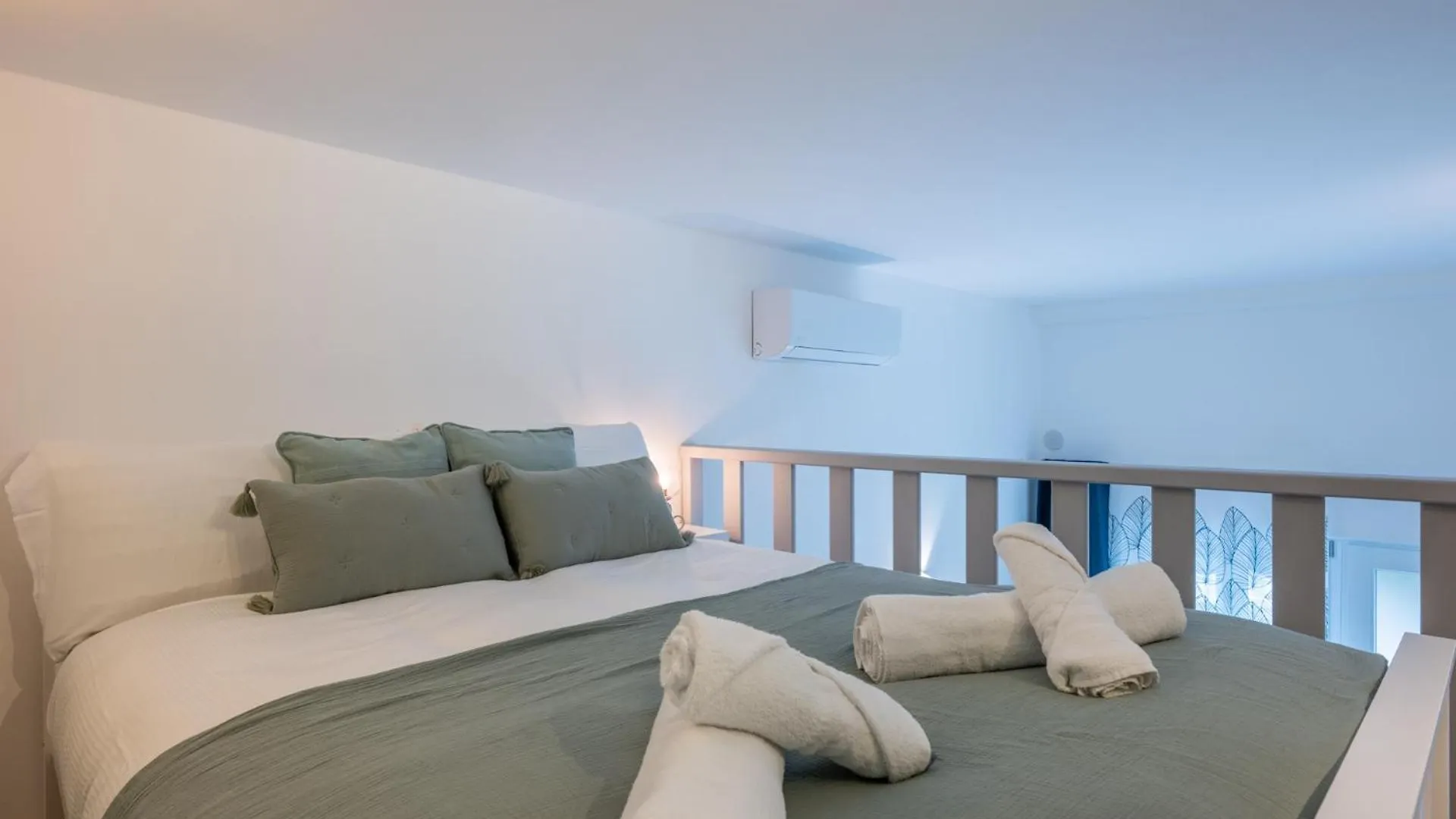Alisea Tiny House By Pleiades Home Livorno Italy