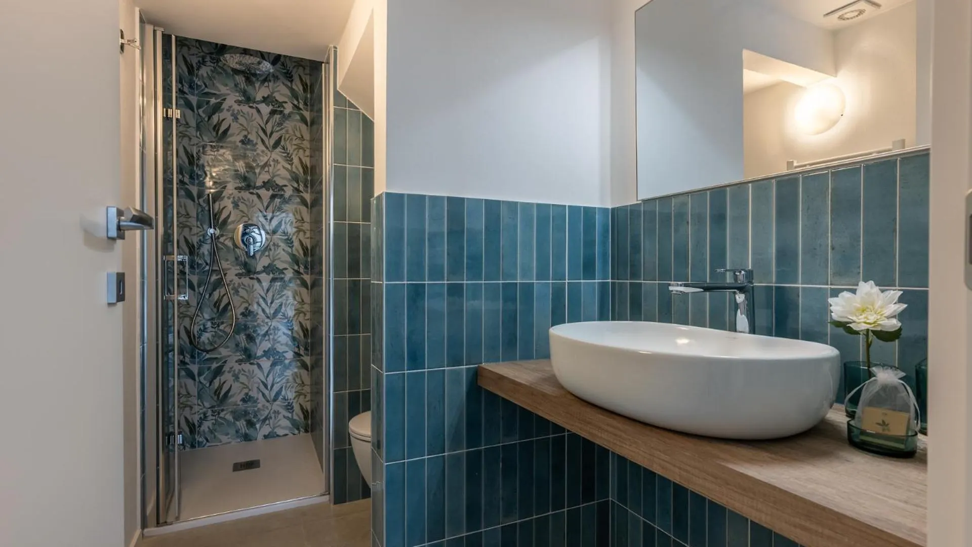 Alisea Tiny House By Pleiades Home Livorno Italy